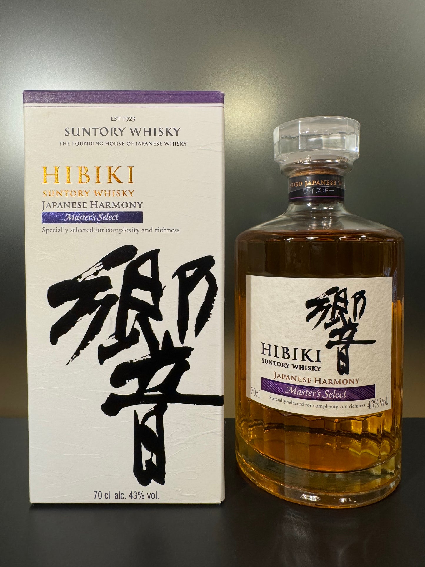 響 HIBIKI Master’s Select (43% Vol.) ＋Carton