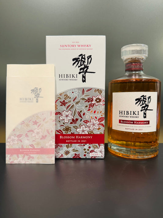 響 HIBIKI Blossom Harmony (43% Vol.) ＋Carton