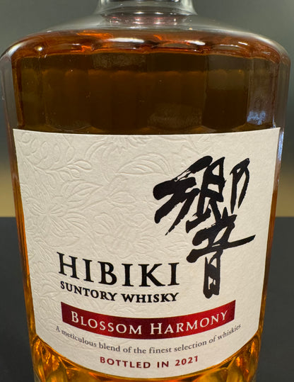 Hibiki HIBIKI Blossom Harmony (43% Vol.) + Kartonnen doos