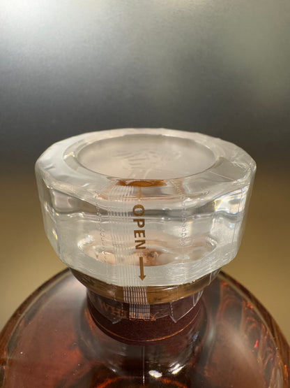 響 HIBIKI  Blender’s Choice (43% Vol.) ＋ Carton